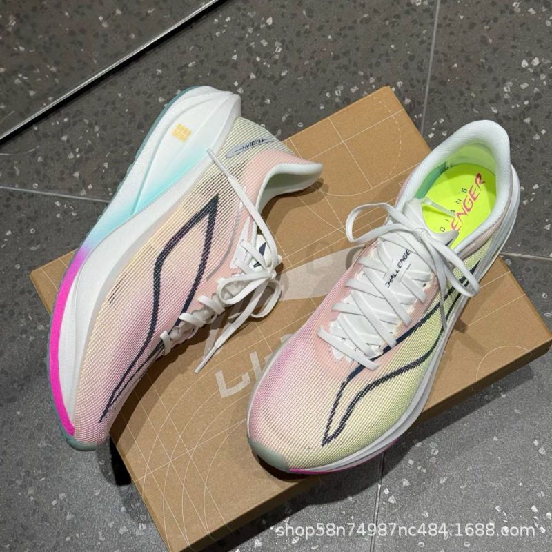 Nuevos zapatos deportivos ultr - Outdoor Lighting Round reseña y precio