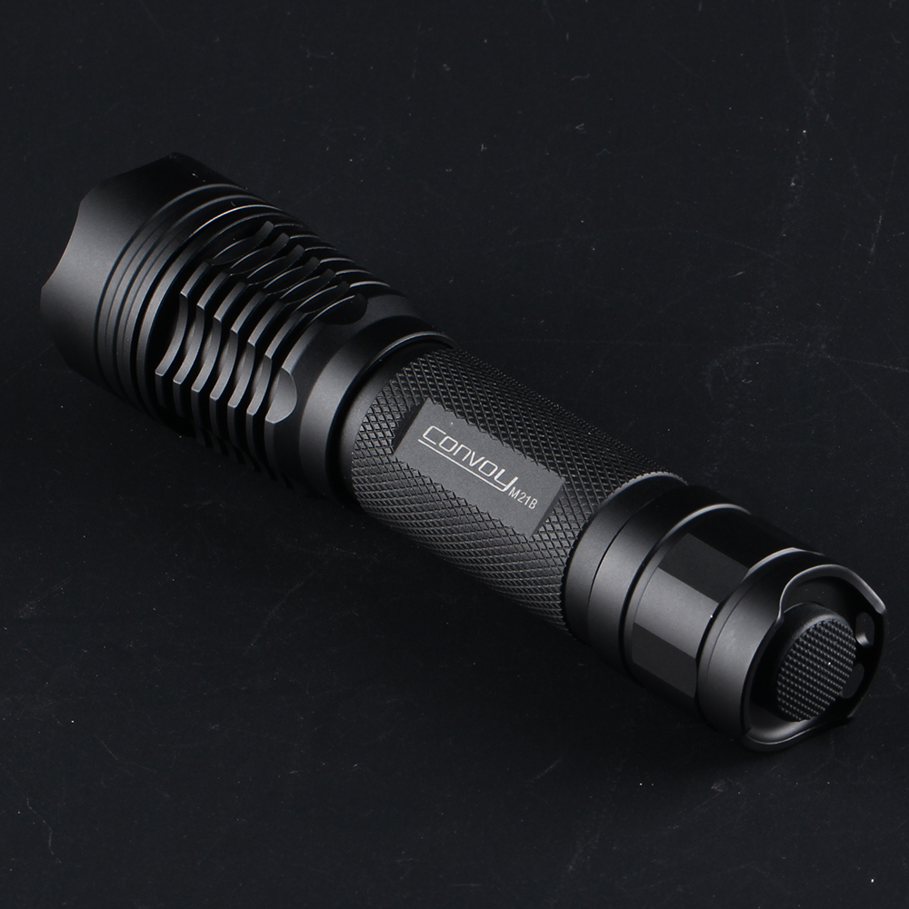 Linterna Táctica Convoy M21B c - Outdoor Lighting Not Working reseña y precio